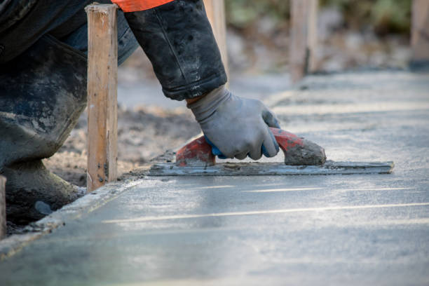 Best Concrete Sidewalk Installation in Kincheloe, MI